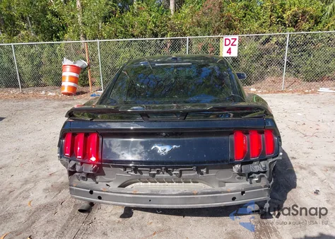 2017 Ford Mustang Ecoboost z USA, uszkodzony, nr VIN 1FA6P8TH9H5310366